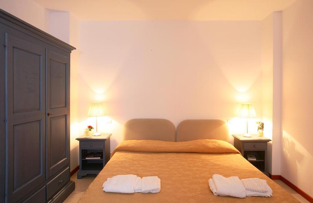 Residence Borgo San Sebastiano Bergeggi Habitación foto