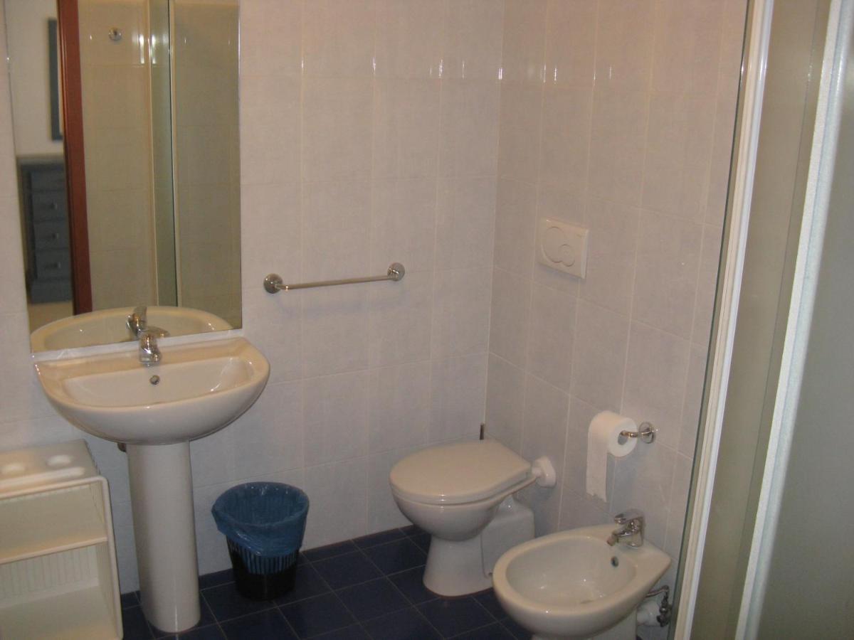 Residence Borgo San Sebastiano Bergeggi Habitación foto