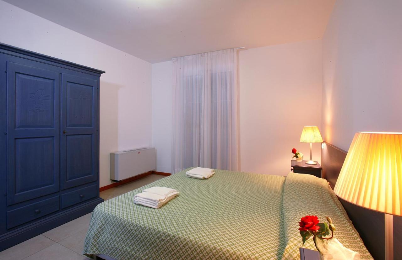 Residence Borgo San Sebastiano Bergeggi Habitación foto